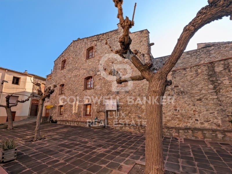 Casa de 3 habitaciones en Agullana en venta - 499.000 € (Ref: 9285078)