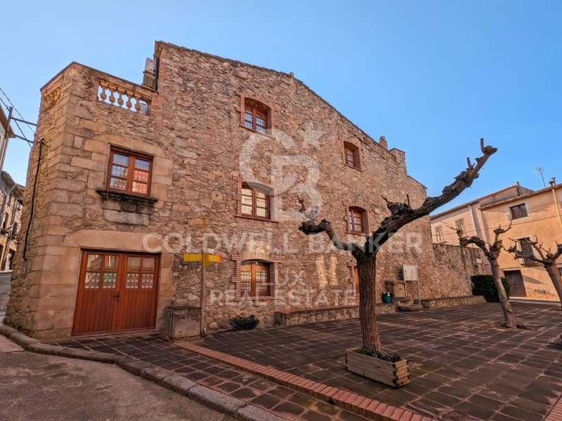 Casa de 3 habitaciones en Agullana en venta - 499.000 € (Ref: 9285078)