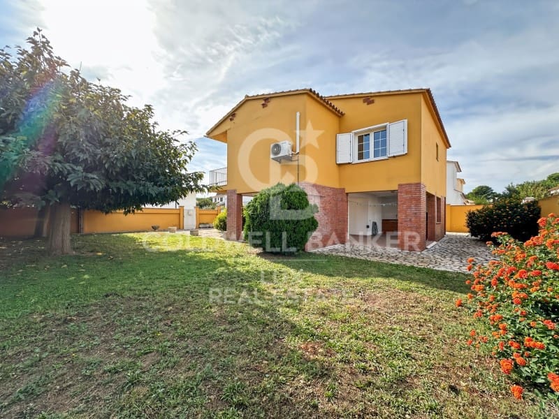 3 soveværelse Villa til salg i L'Escala med garage - € 550.000 (Ref: 9362833)