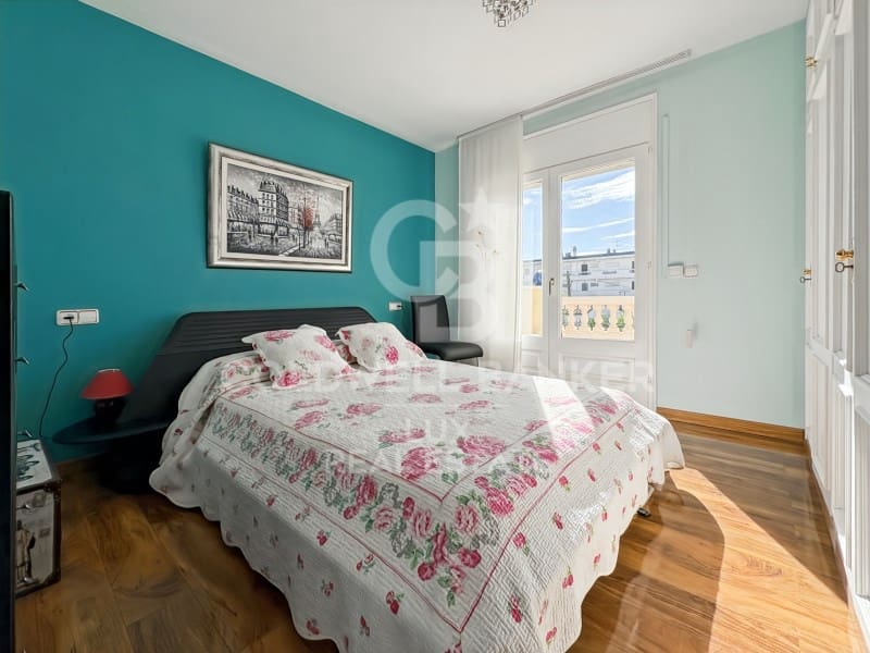 4 Zimmer Villa zu verkaufen in Empuriabrava mit Pool Garage - 525.000 € (Ref: 9375314)