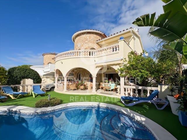 4 Zimmer Villa zu verkaufen in Empuriabrava, Castelló d'Empúries mit Pool Garage - 525.000 € (Ref: 9375314)