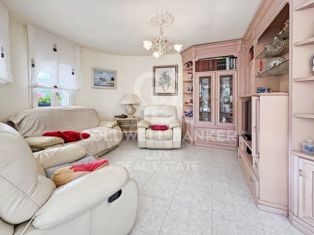 4 Zimmer Villa zu verkaufen in Empuriabrava, Castelló d'Empúries mit Pool Garage - 525.000 € (Ref: 9375314)