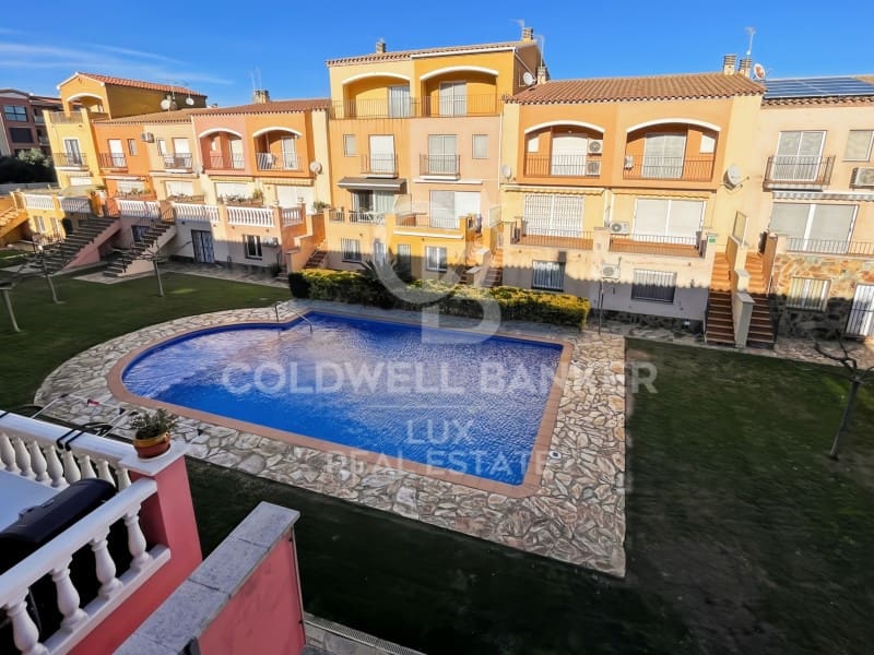 3 camera da letto Casa in vendita in Empuriabrava con piscina garage - 348.000 € (Rif: 9422416)