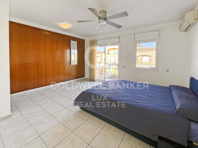 3 camera da letto Casa in vendita in Empuriabrava con piscina garage - 348.000 € (Rif: 9422416)