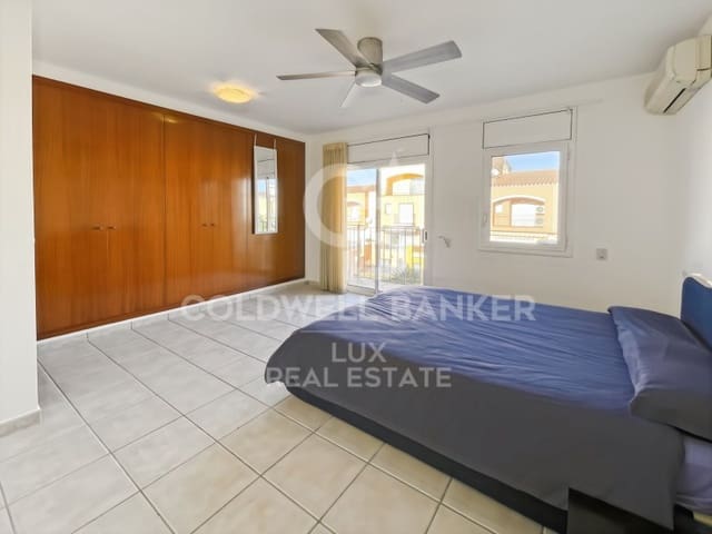 3 soverom Hus til salgs i Empuriabrava, Castelló d'Empúries med svømmebasseng garasje - € 348 000 (Ref: 9422416)