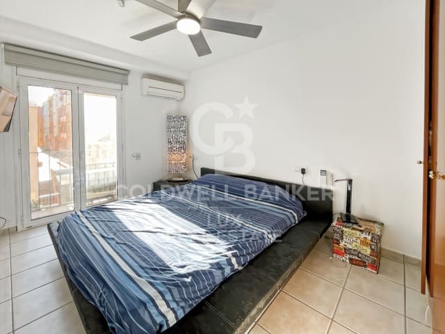 3 soverom Hus til salgs i Empuriabrava, Castelló d'Empúries med svømmebasseng garasje - € 348 000 (Ref: 9422416)