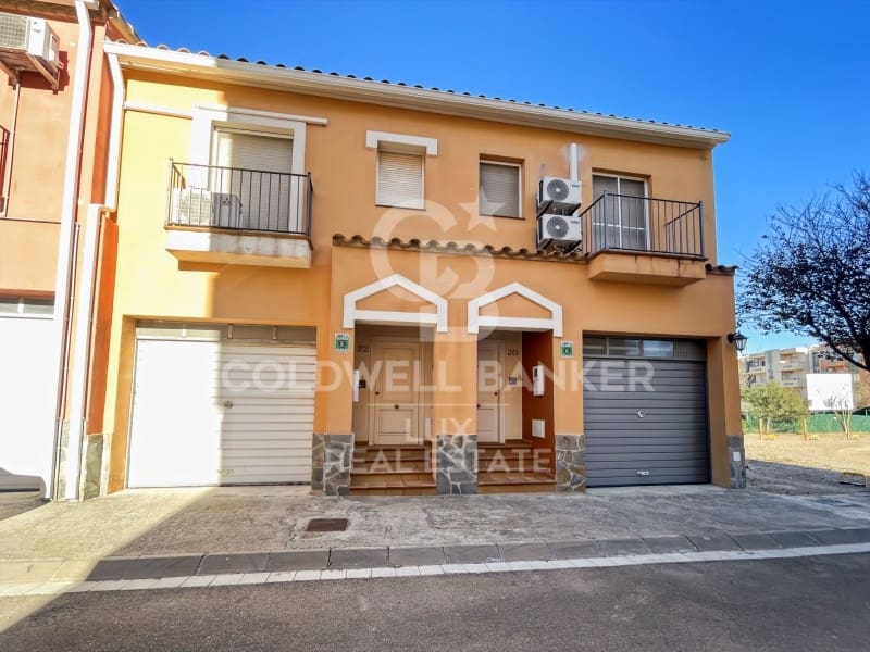 3 camera da letto Casa in vendita in Empuriabrava con piscina garage - 348.000 € (Rif: 9422416)