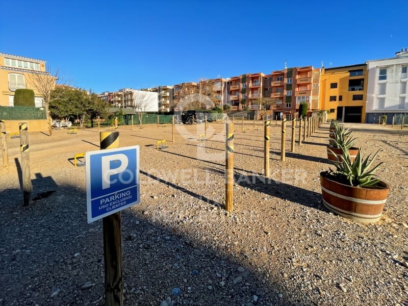 3 camera da letto Casa in vendita in Empuriabrava con piscina garage - 348.000 € (Rif: 9422416)