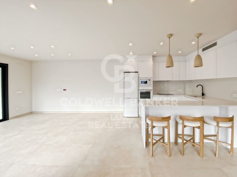 Chalet de 4 habitaciones en Roses en venta con piscina garaje - 650.000 € (Ref: 9465644)