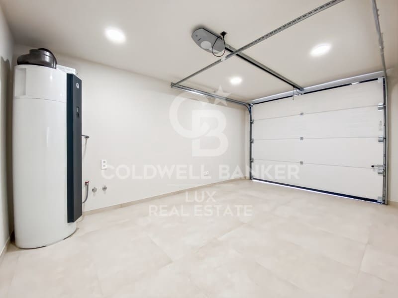 Chalet de 4 habitaciones en Roses en venta con piscina garaje - 650.000 € (Ref: 9465644)