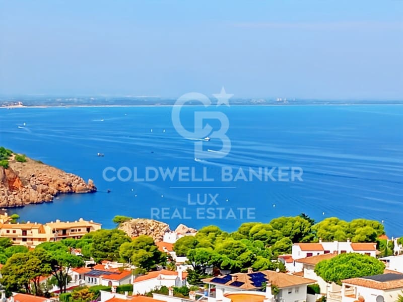 2 bedroom Villa for sale in L'Escala with pool garage - € 695,000 (Ref: 9481329)