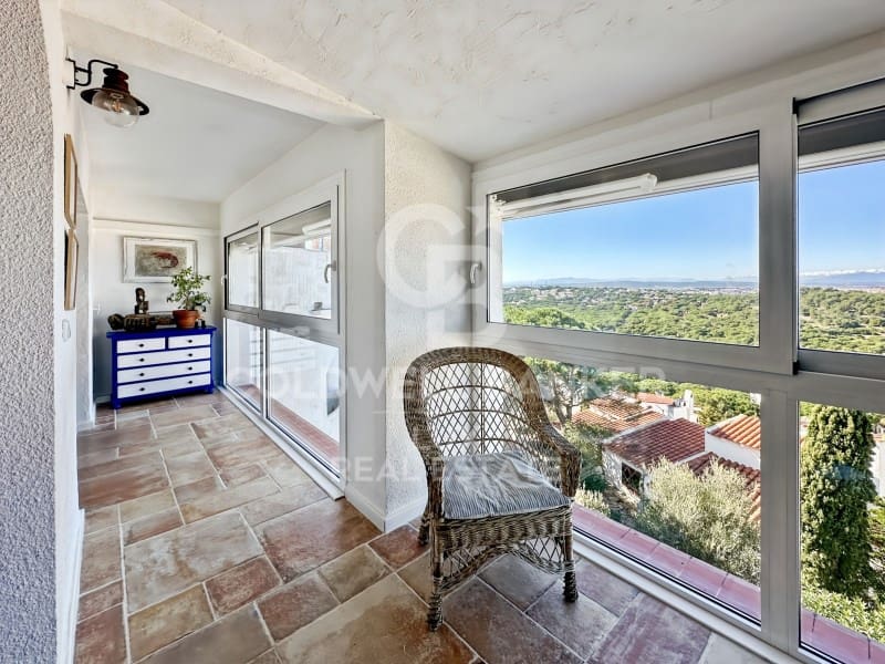 2 bedroom Villa for sale in L'Escala with pool garage - € 695,000 (Ref: 9481329)