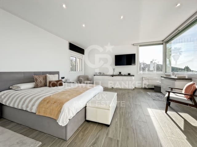 Chalet de 4 habitaciones en Palau-saverdera en venta con piscina garaje - 1.200.000 € (Ref: 9521508)