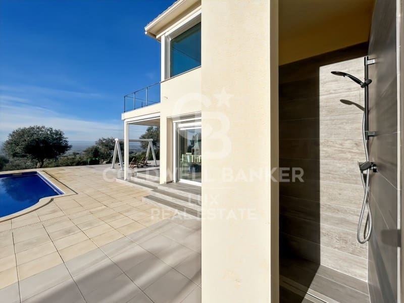 Chalet de 4 habitaciones en Palau-saverdera en venta con piscina garaje - 1.200.000 € (Ref: 9521508)