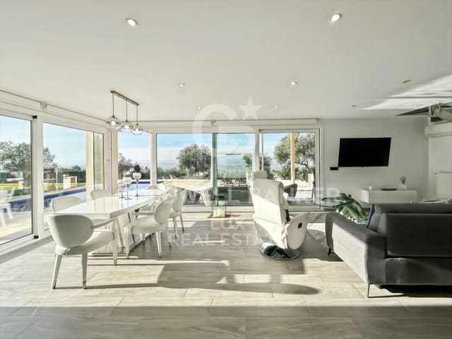 Chalet de 4 habitaciones en Palau-saverdera en venta con piscina garaje - 1.200.000 € (Ref: 9521508)