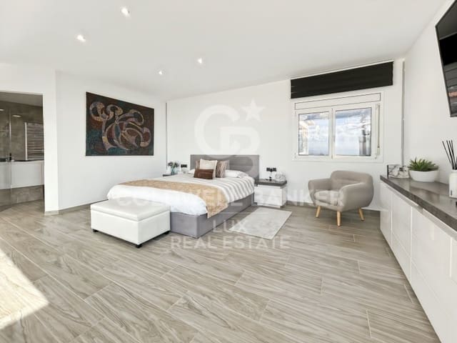 Chalet de 4 habitaciones en Palau-saverdera en venta con piscina garaje - 1.200.000 € (Ref: 9521508)