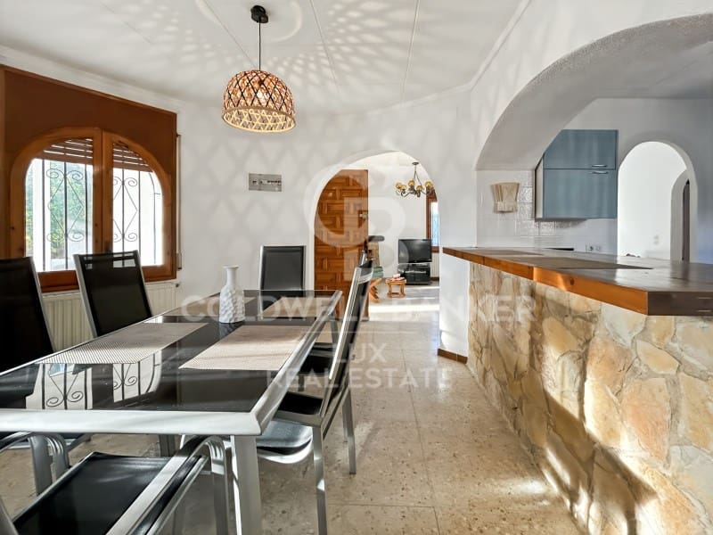 3 soverom Villa til salgs i Empuriabrava med garasje - € 860 000 (Ref: 9555822)