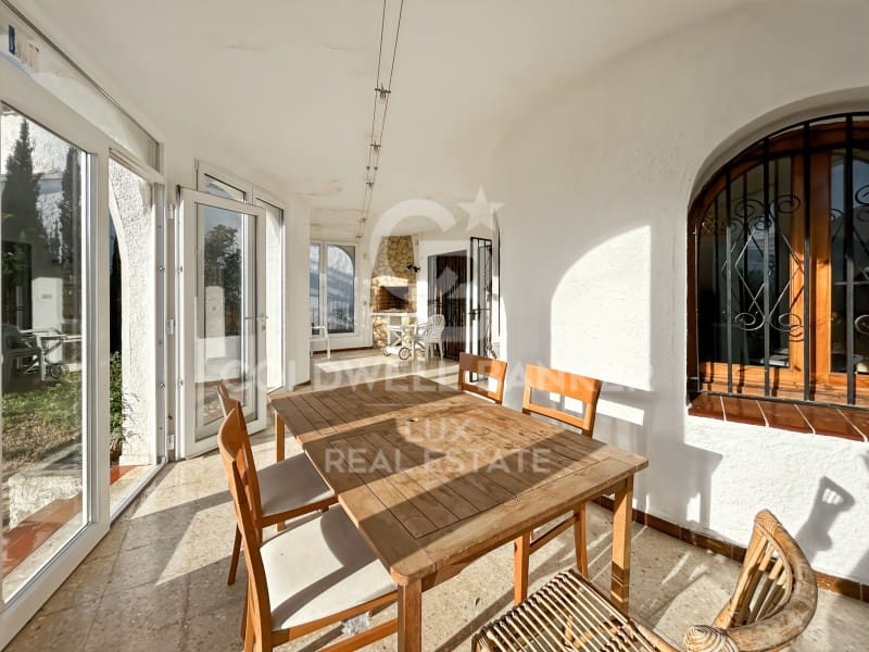 3 soverom Villa til salgs i Empuriabrava med garasje - € 860 000 (Ref: 9555822)