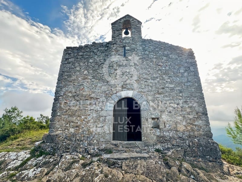 Undeveloped Land for sale in Sant Llorenc de la Muga - € 500,000 (Ref: 9729271)