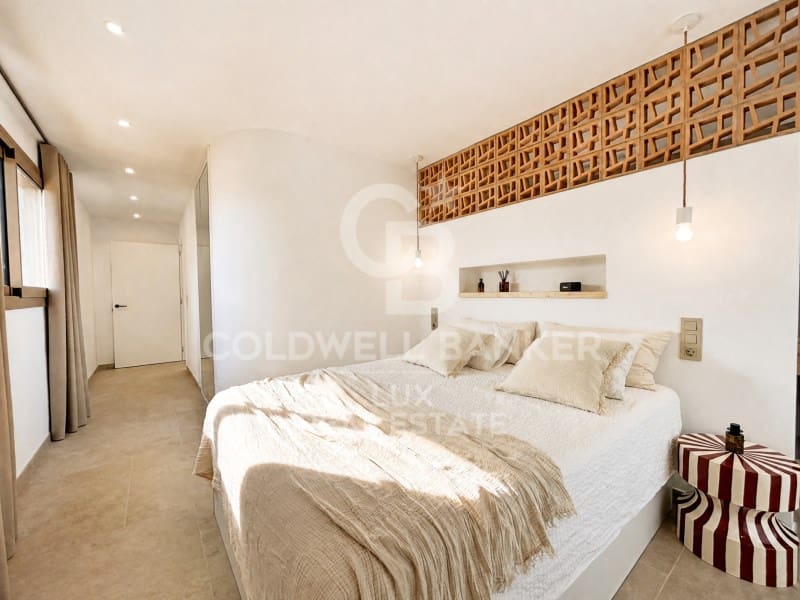 4 bedroom Villa for sale in Empuriabrava with pool garage - € 1,890,000 (Ref: 9741641)