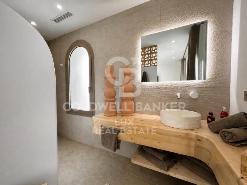 4 bedroom Villa for sale in Empuriabrava with pool garage - € 1,890,000 (Ref: 9741641)