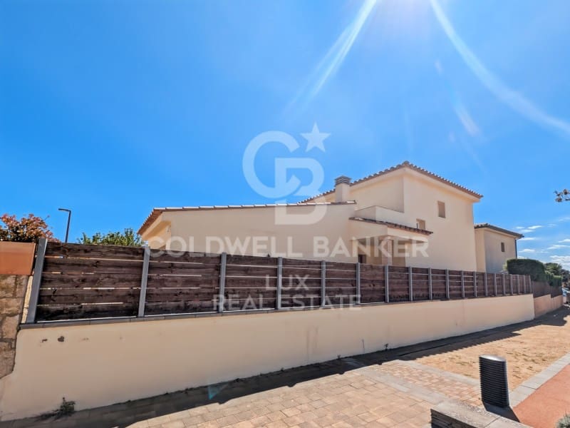 3 slaapkamer Villa te koop in Pau - € 349.000 (Ref: 9783239)