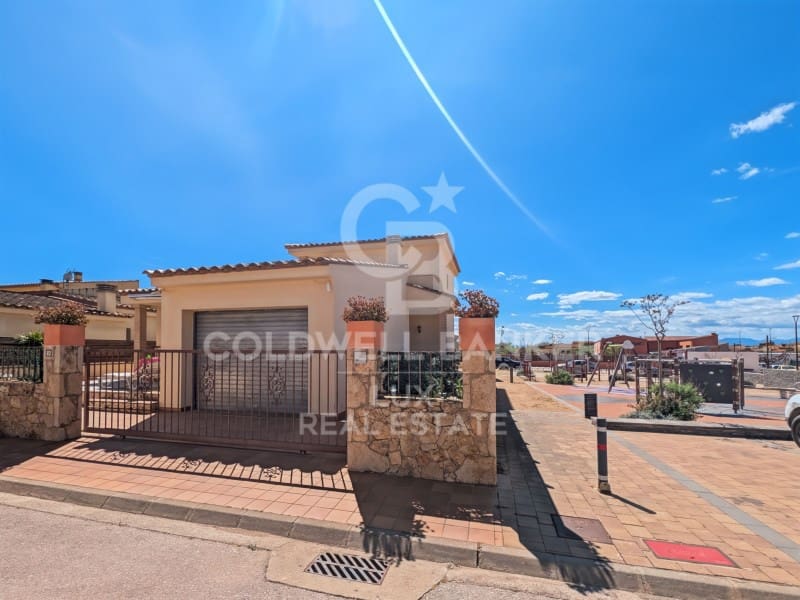 3 slaapkamer Villa te koop in Pau - € 349.000 (Ref: 9783239)