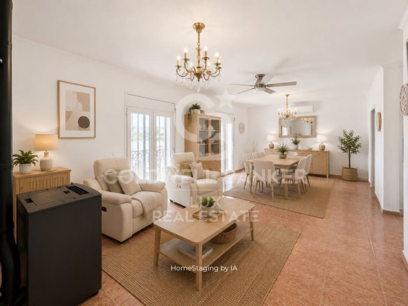 3 bedroom Villa for sale in Roses with garage - € 495,000 (Ref: 9806310)
