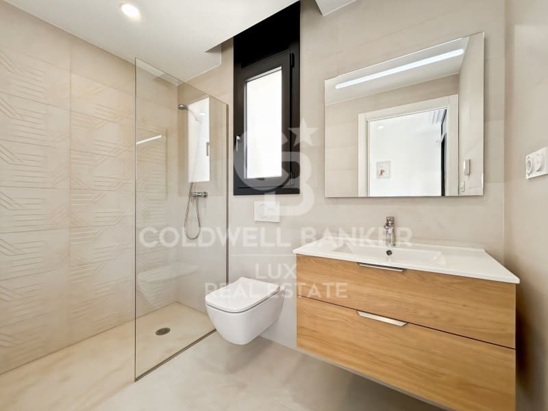 4 quarto Moradia para venda em Empuriabrava com piscina garagem - 1 290 000 € (Ref: 9828877)