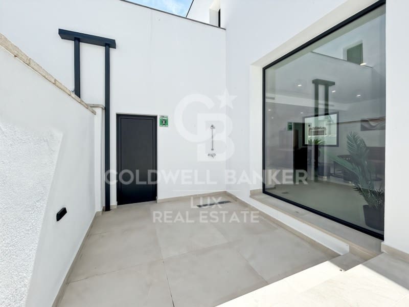 4 quarto Moradia para venda em Empuriabrava com piscina garagem - 1 290 000 € (Ref: 9828877)