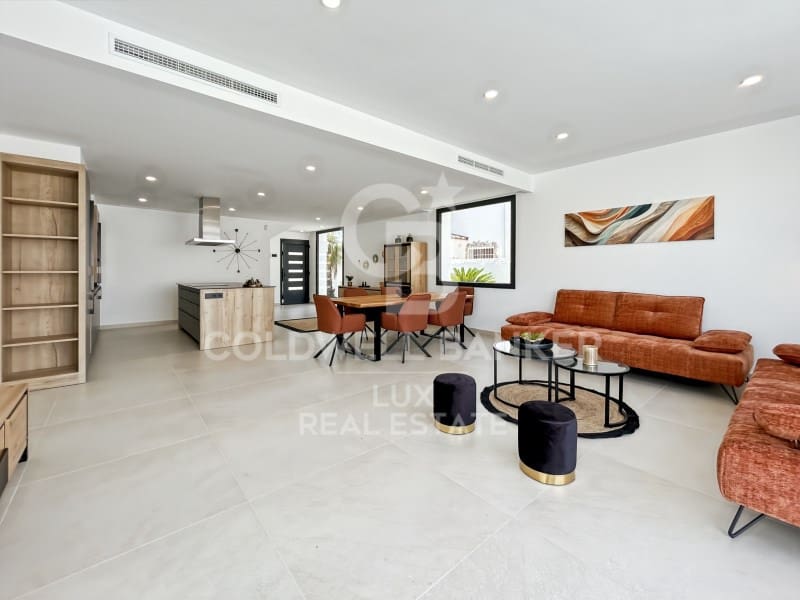 4 quarto Moradia para venda em Empuriabrava com piscina garagem - 1 290 000 € (Ref: 9828877)