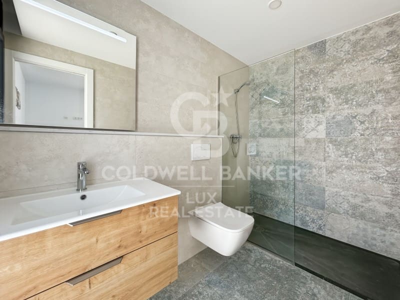 4 quarto Moradia para venda em Empuriabrava com piscina garagem - 1 290 000 € (Ref: 9828877)