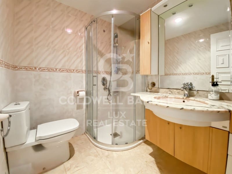 2 bedroom Apartment for sale in Roses - € 425,000 (Ref: 9840308)