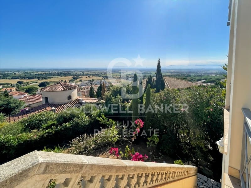 3 bedroom Villa for sale in Palau-saverdera with pool garage - € 680,000 (Ref: 9865007)