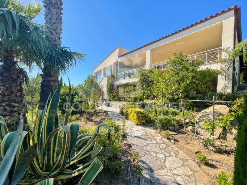 3 bedroom Villa for sale in Palau-saverdera with pool garage - € 680,000 (Ref: 9865007)