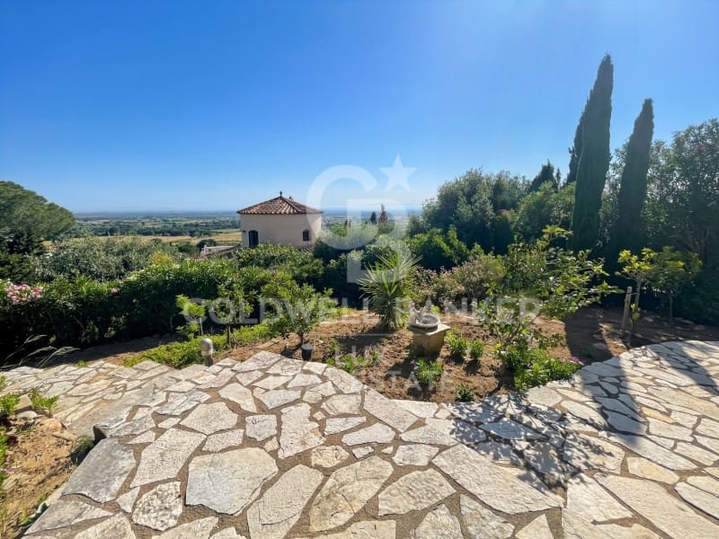 3 bedroom Villa for sale in Palau-saverdera with pool garage - € 680,000 (Ref: 9865007)