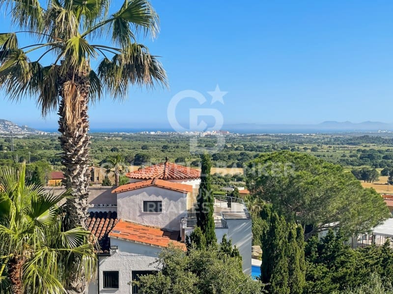 3 bedroom Villa for sale in Palau-saverdera with pool garage - € 680,000 (Ref: 9865007)