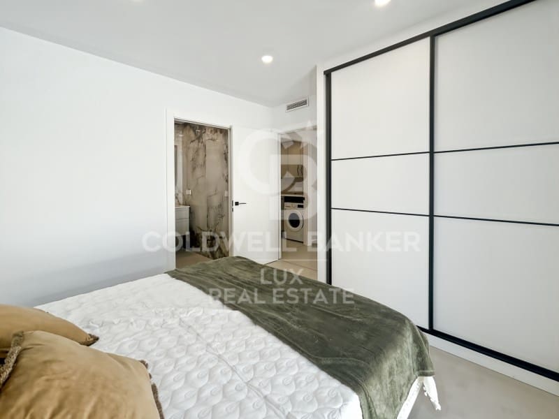 4 soveværelse Villa til salg i Empuriabrava med swimmingpool garage - € 795.000 (Ref: 9878810)