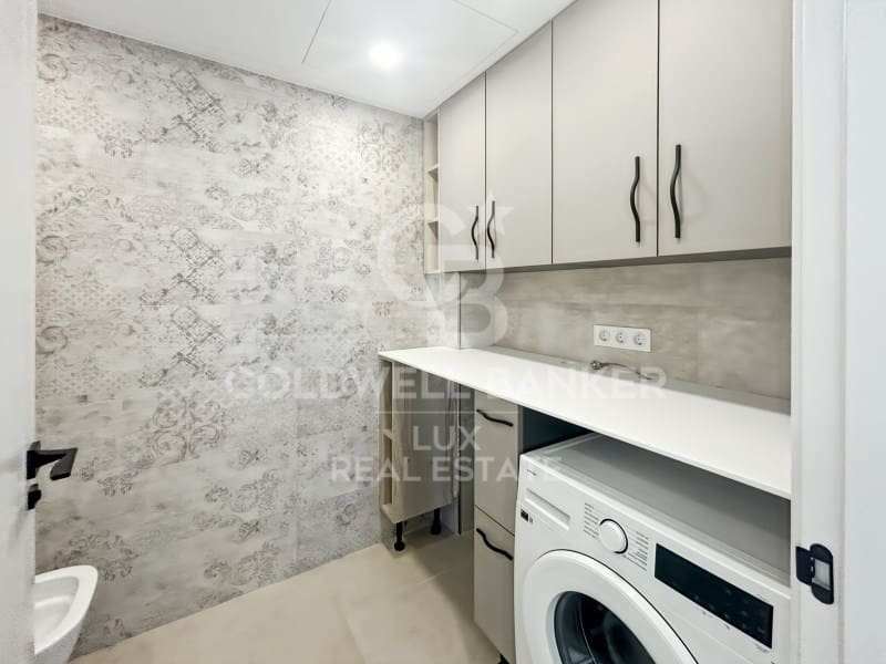 4 soveværelse Villa til salg i Empuriabrava med swimmingpool garage - € 795.000 (Ref: 9878810)