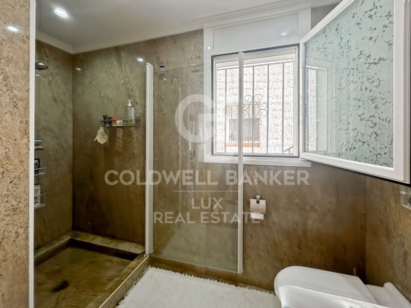 2 Zimmer Penthouse zu verkaufen in Roses mit Pool Garage - 495.000 € (Ref: 9894447)
