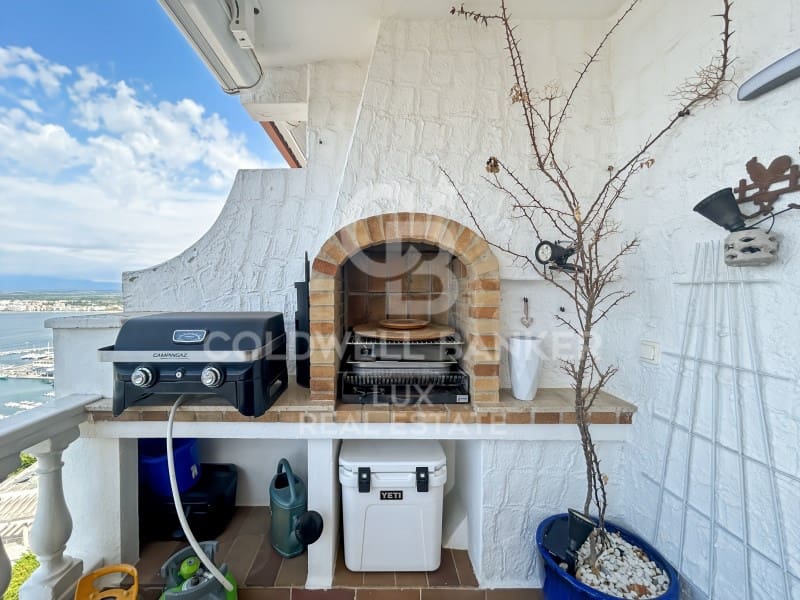 2 Zimmer Penthouse zu verkaufen in Roses mit Pool Garage - 495.000 € (Ref: 9894447)