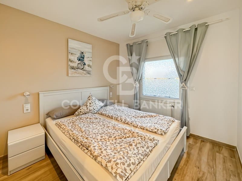 6 soveværelse Villa til salg i Empuriabrava med swimmingpool - € 840.000 (Ref: 9915816)