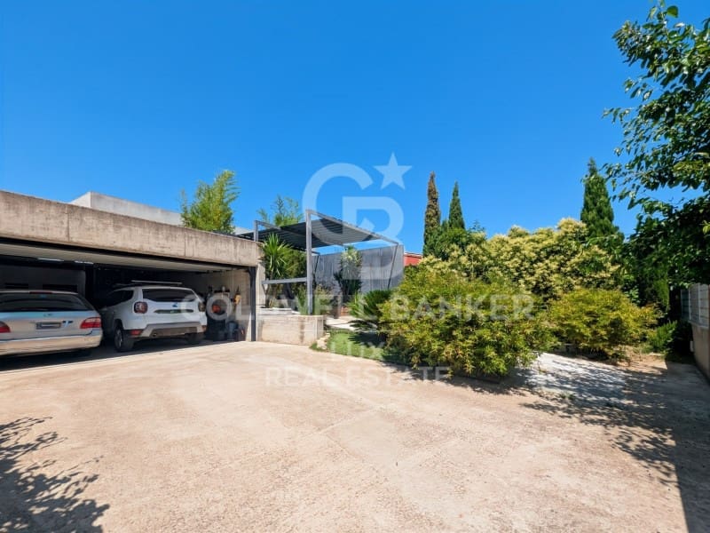 4 slaapkamer Villa te koop in Mollet de Peralada met zwembad garage - € 660.000 (Ref: 9915818)