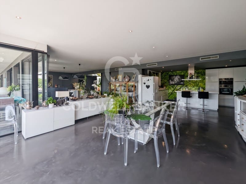 4 slaapkamer Villa te koop in Mollet de Peralada met zwembad garage - € 660.000 (Ref: 9915818)