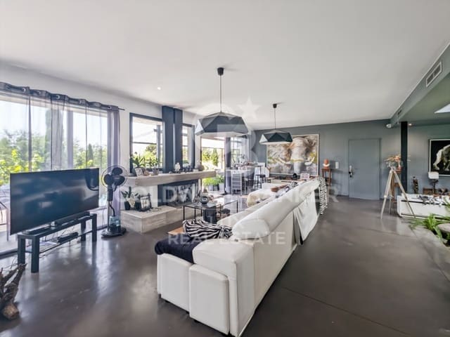 4 slaapkamer Villa te koop in Mollet de Peralada met zwembad garage - € 660.000 (Ref: 9915818)