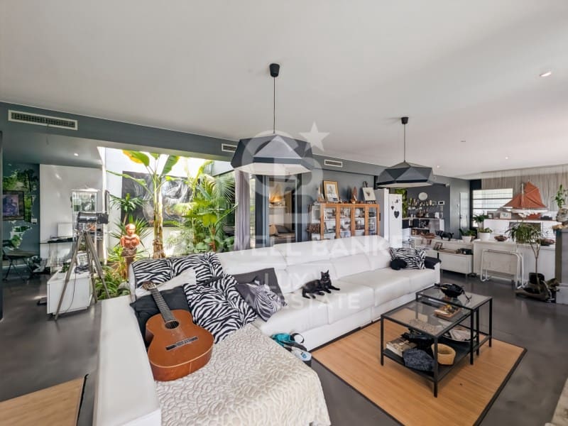 4 slaapkamer Villa te koop in Mollet de Peralada met zwembad garage - € 660.000 (Ref: 9915818)