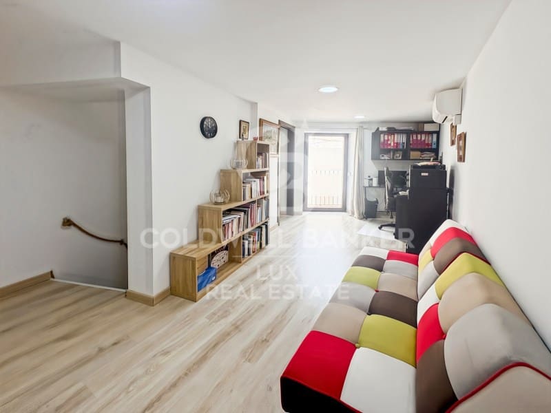 3 bedroom Townhouse for sale in Garriguella - € 309,000 (Ref: 9929037)