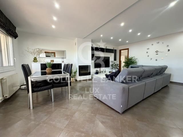 3 quarto Moradia para venda em Roses com piscina garagem - 535 000 € (Ref: 9941996)