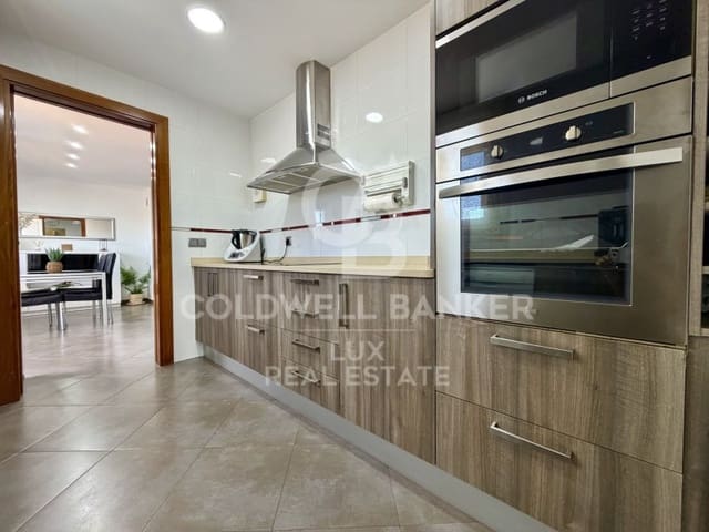 3 quarto Moradia para venda em Roses com piscina garagem - 535 000 € (Ref: 9941996)