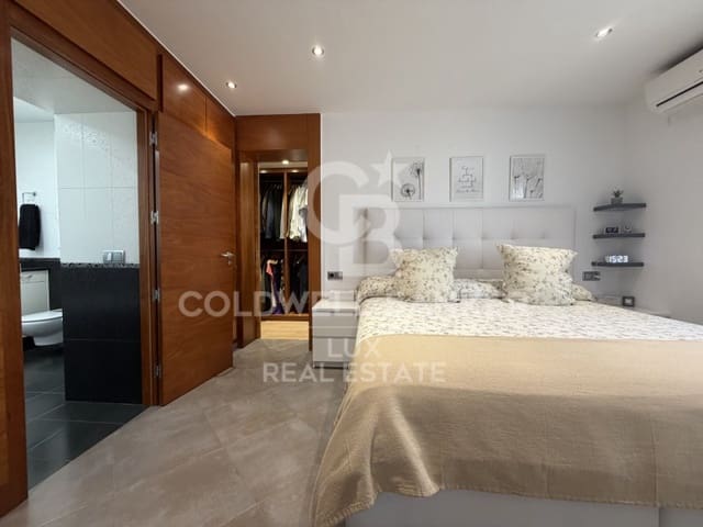 3 quarto Moradia para venda em Roses com piscina garagem - 535 000 € (Ref: 9941996)